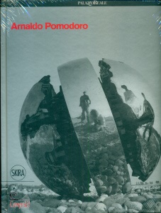 Ingrandisci immagine