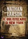 NATHAN LARSON, Bibliotecario di New York